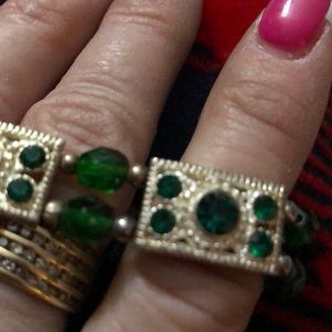 unknown Jewelry - Green and Gold stretch bracelet unknown Jewelry - Green and Gold stretch bracelet